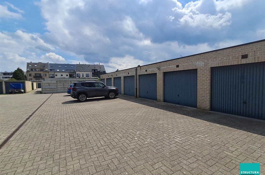 Garage box te koop in MERCHTEM