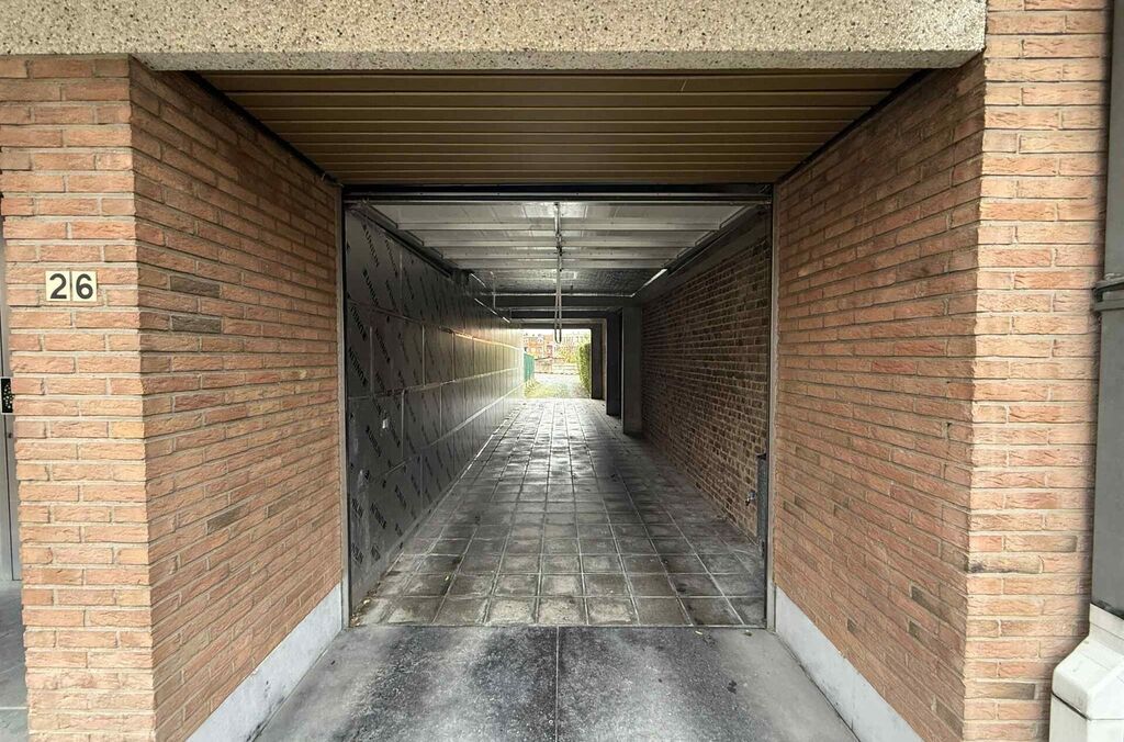 Garage-kelder te huur in SINT-AGATHA-BERCHEM