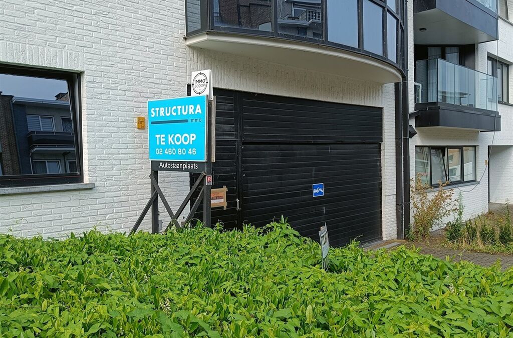 Garages / d&eacute;pots &agrave; vendre &agrave; WEMMEL