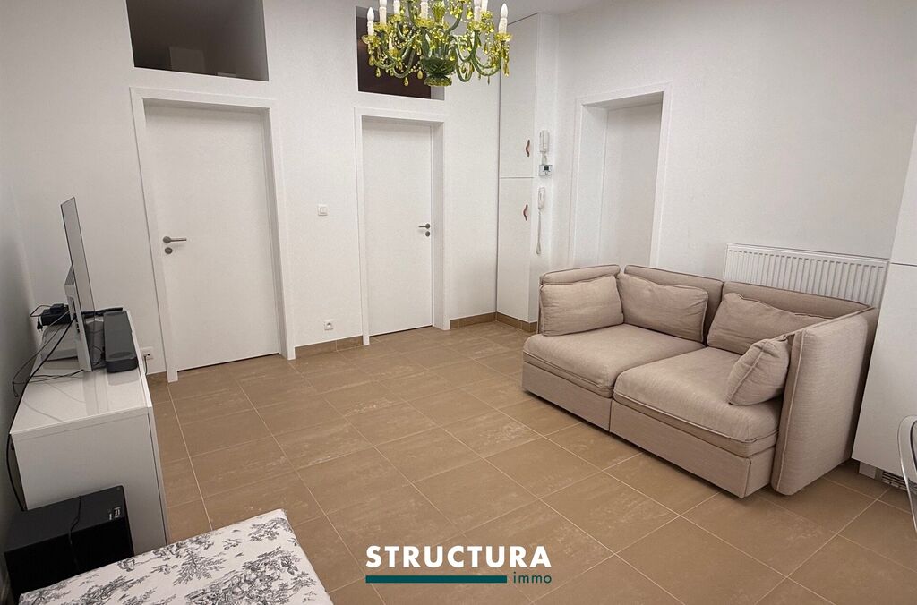 Gelijkvloers appartement te huur in AALST