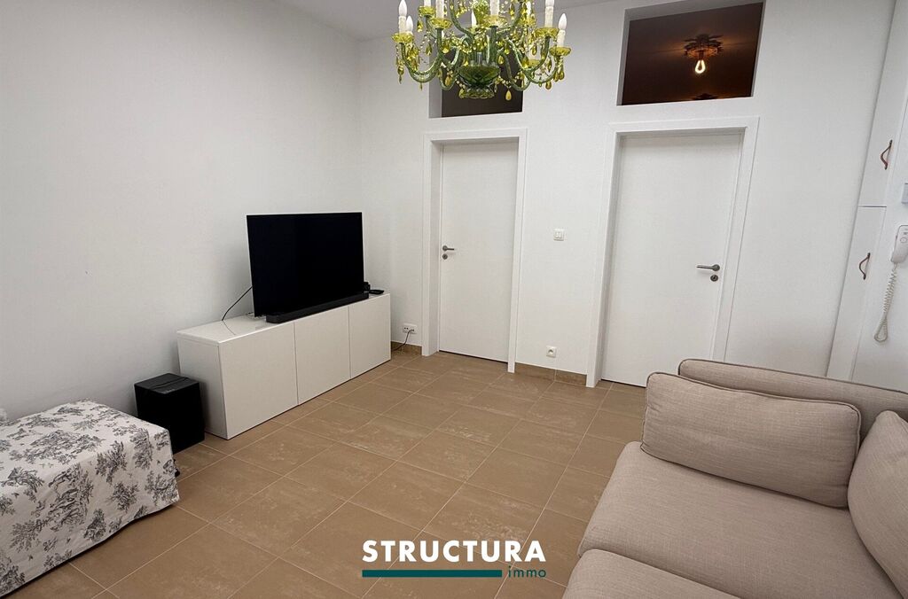 Gelijkvloers appartement te huur in AALST