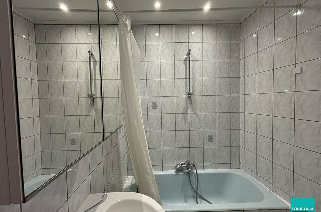 Gelijkvloers appartement te huur in STEENHUFFEL