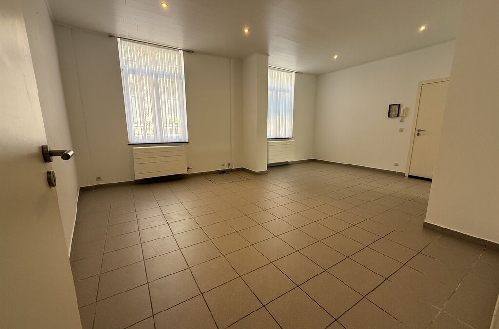 Gelijkvloers appartement te huur in STEENHUFFEL