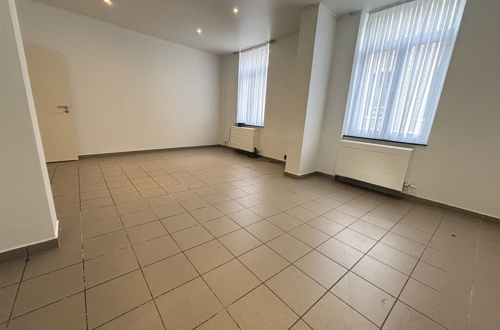Gelijkvloers appartement te huur in STEENHUFFEL