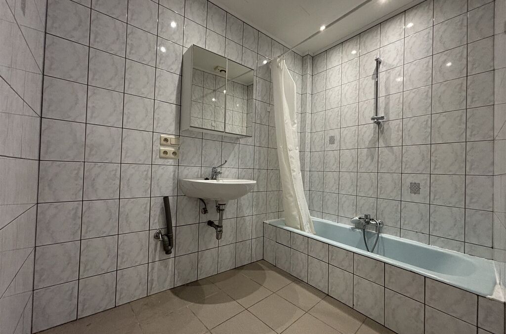 Gelijkvloers appartement te huur in STEENHUFFEL