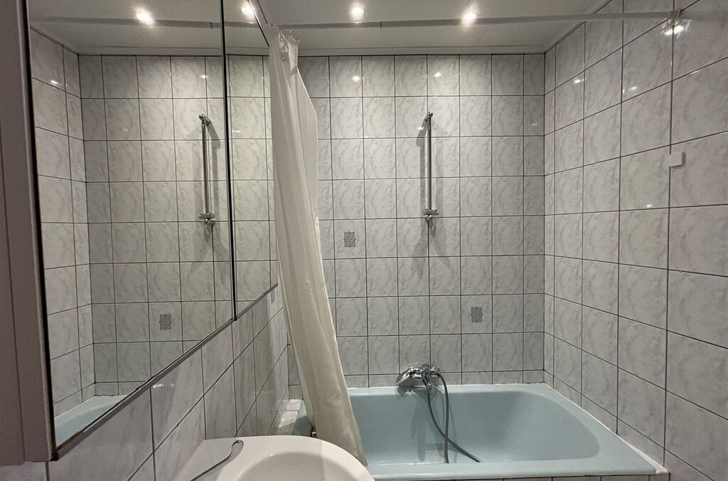 Gelijkvloers appartement te huur in STEENHUFFEL