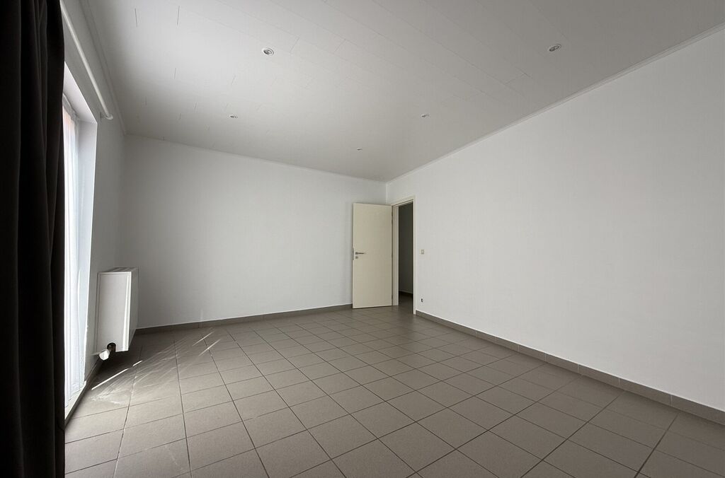 Gelijkvloers appartement te huur in STEENHUFFEL