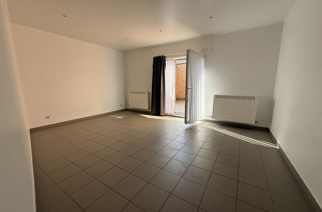 Gelijkvloers appartement te huur in STEENHUFFEL