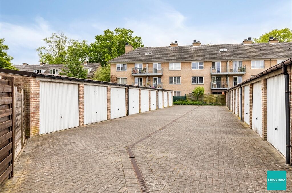 Gelijkvloers appartement te koop in AALST