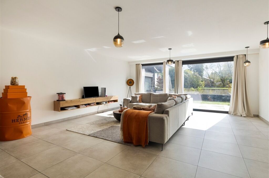 Gelijkvloers appartement te koop in MERCHTEM
