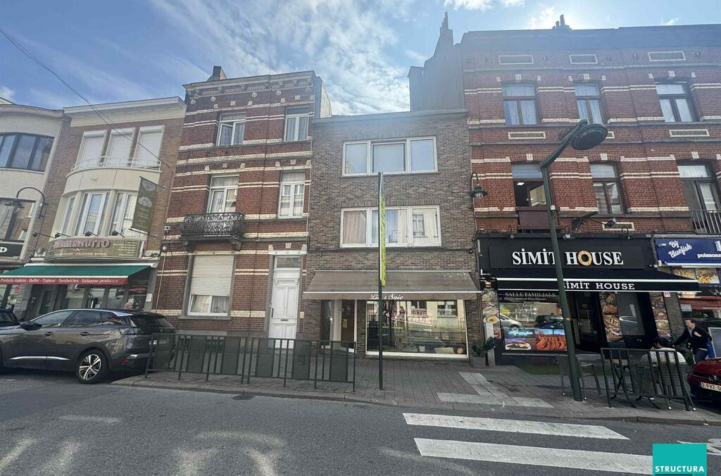 Handel-kantoor-opbrengst te huur in LAKEN (BRU.)