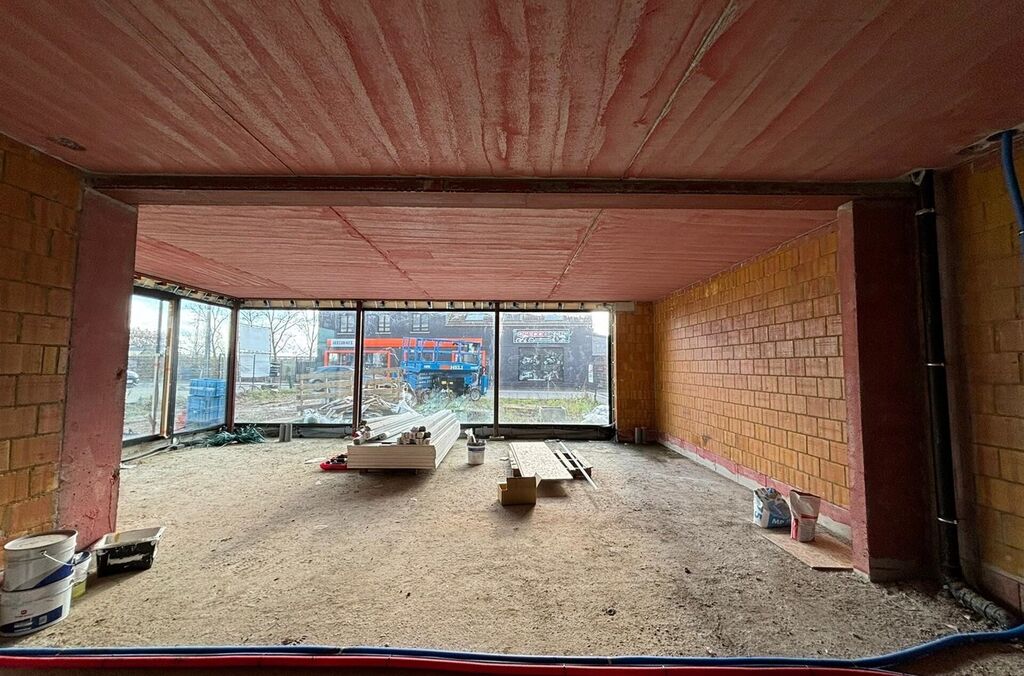 Handel-kantoor-opbrengst te huur in OPWIJK