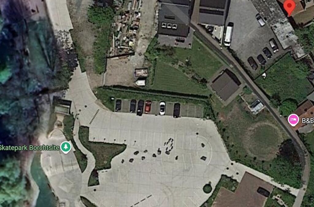 Handel-kantoor-opbrengst te huur in OPWIJK