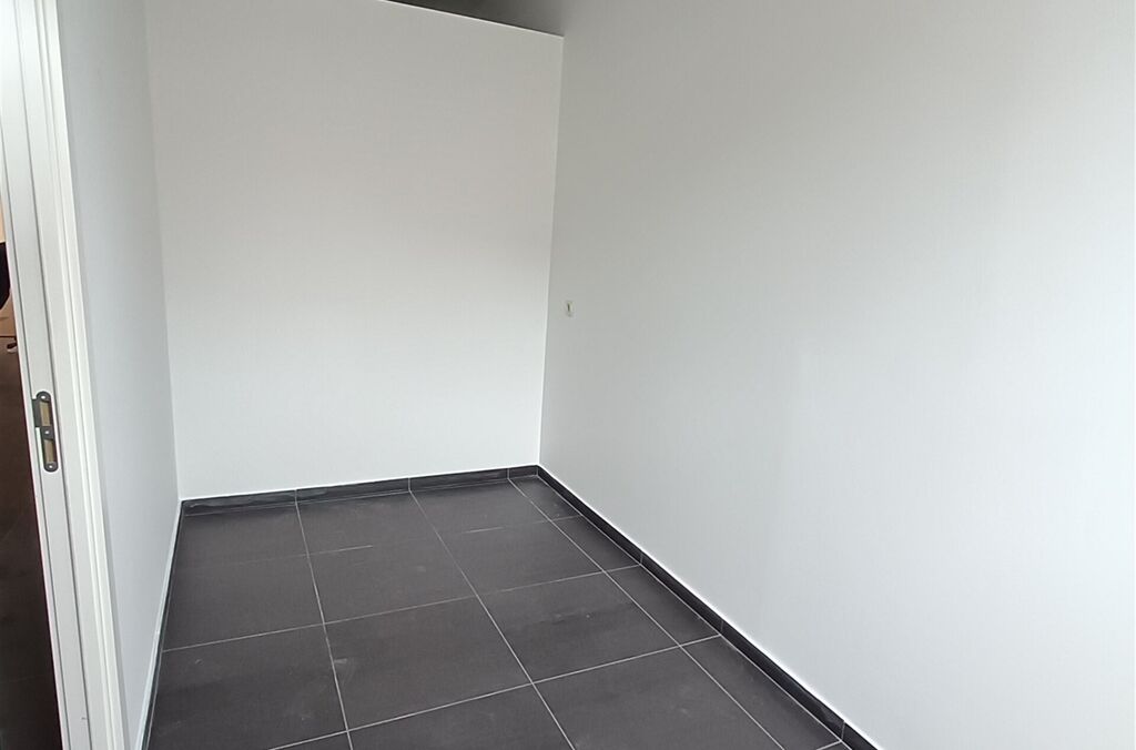 Handel-kantoor-opbrengst te huur in WEMMEL