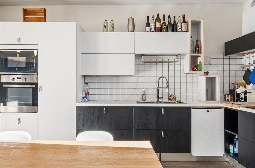 Handel-kantoor-opbrengst te koop in GRIMBERGEN