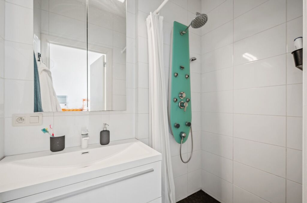 Handel-kantoor-opbrengst te koop in GRIMBERGEN