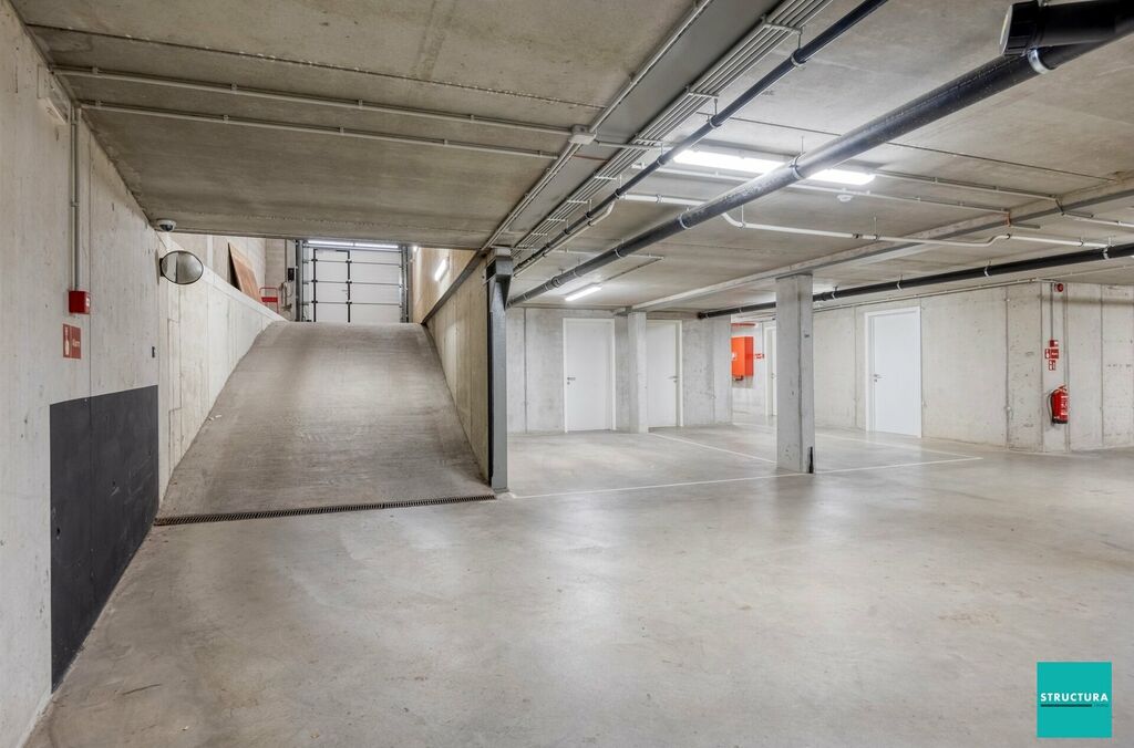 Handel-kantoor-opbrengst te koop in MERCHTEM