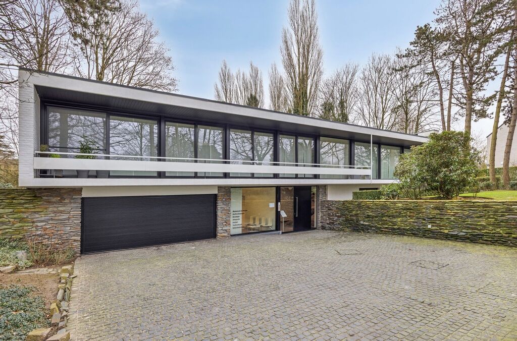 Handelsgelijkvloers te koop in MEISE