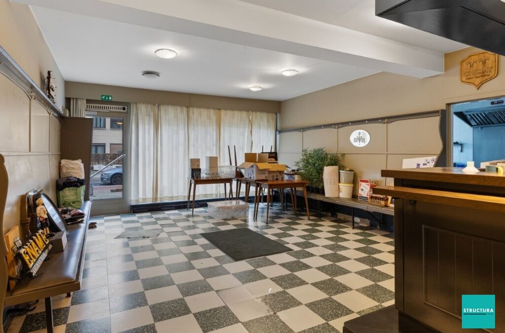 Immeuble de rapport à vendre à ASSE