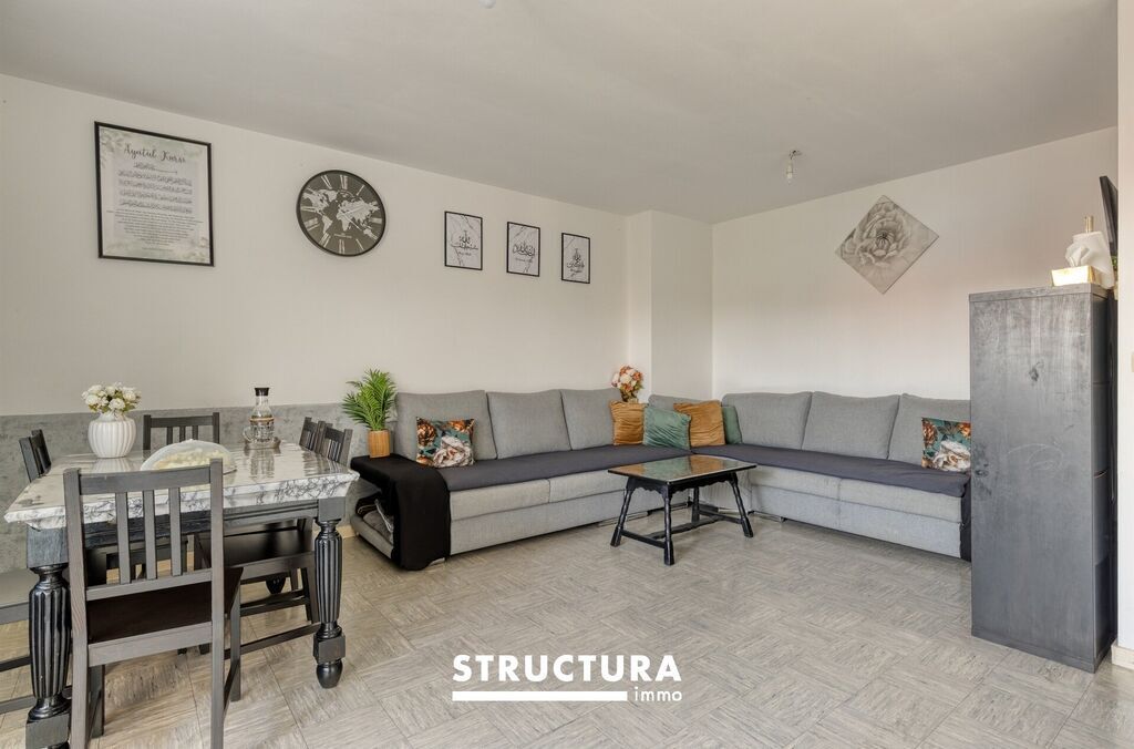 Immeuble de rapport à vendre à ASSE