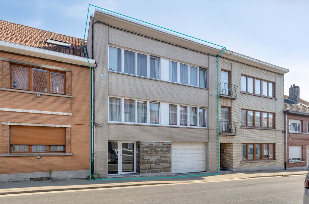 Immeuble de rapport à vendre à ASSE