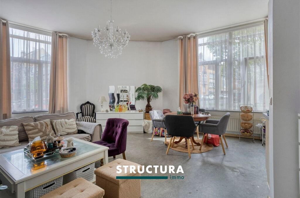 Immeuble de rapport &agrave; vendre &agrave; LAEKEN (BRU.)