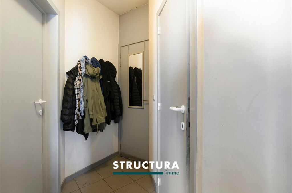 Immeuble de rapport &agrave; vendre &agrave; LAEKEN (BRU.)