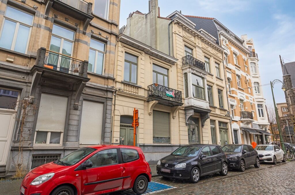 Opbrengst te koop in SINT-JANS-MOLENBEEK