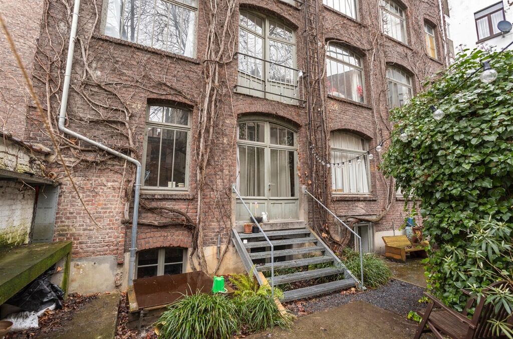 Opbrengst te koop in SINT-JANS-MOLENBEEK