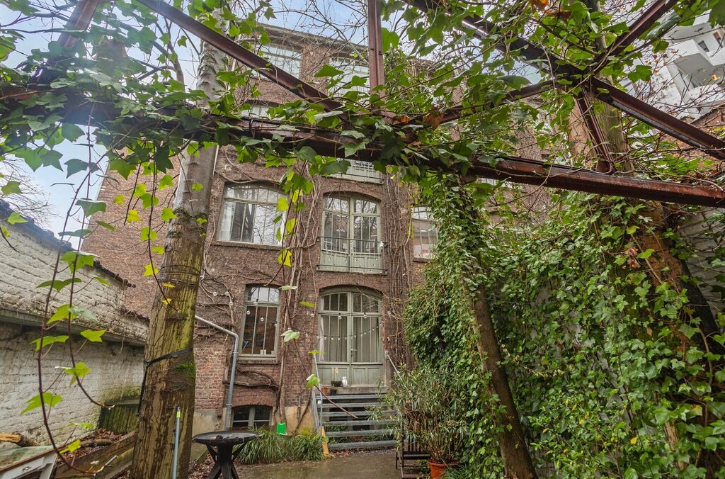 Opbrengst te koop in SINT-JANS-MOLENBEEK