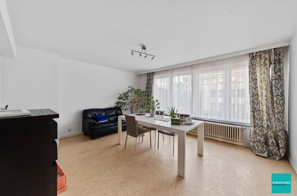 Opbrengsteigendom te koop in ASSE
