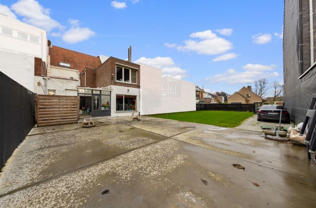 Projet à vendre à ASSE