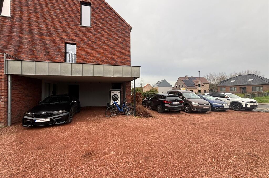 Rez-de-Chauss&eacute;e &agrave; louer &agrave; PAMEL