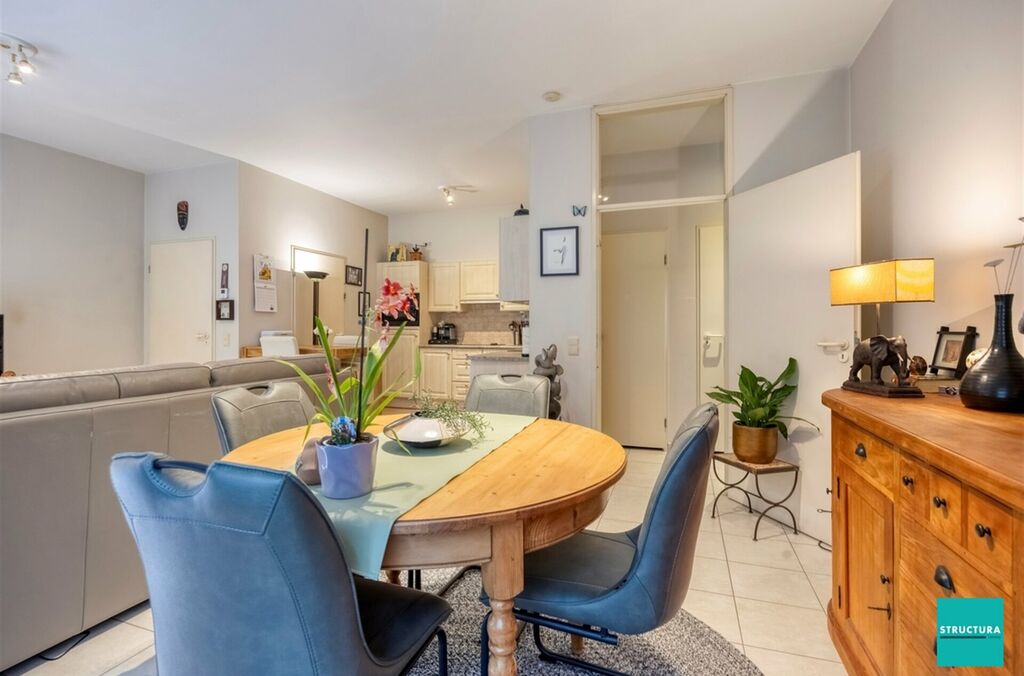 Rez-de-Chaussée à vendre à JETTE