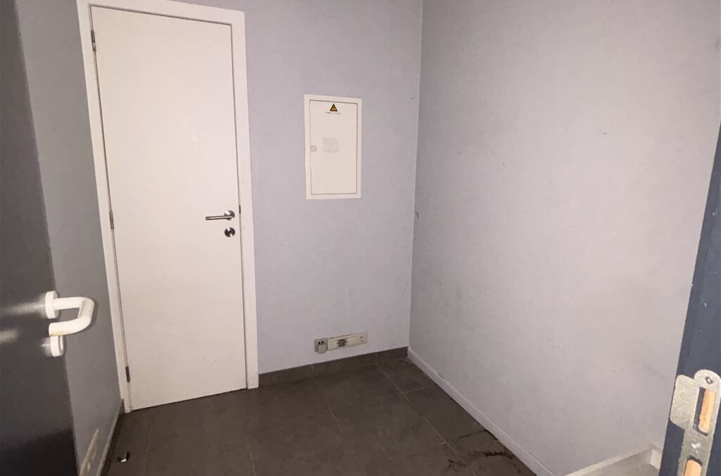 Rez-de-chauss&eacute;e commercial &agrave; louer &agrave; AALST