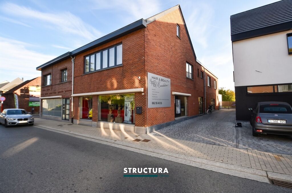 Rez-de-chauss&eacute;e commercial &agrave; louer &agrave; BUGGENHOUT