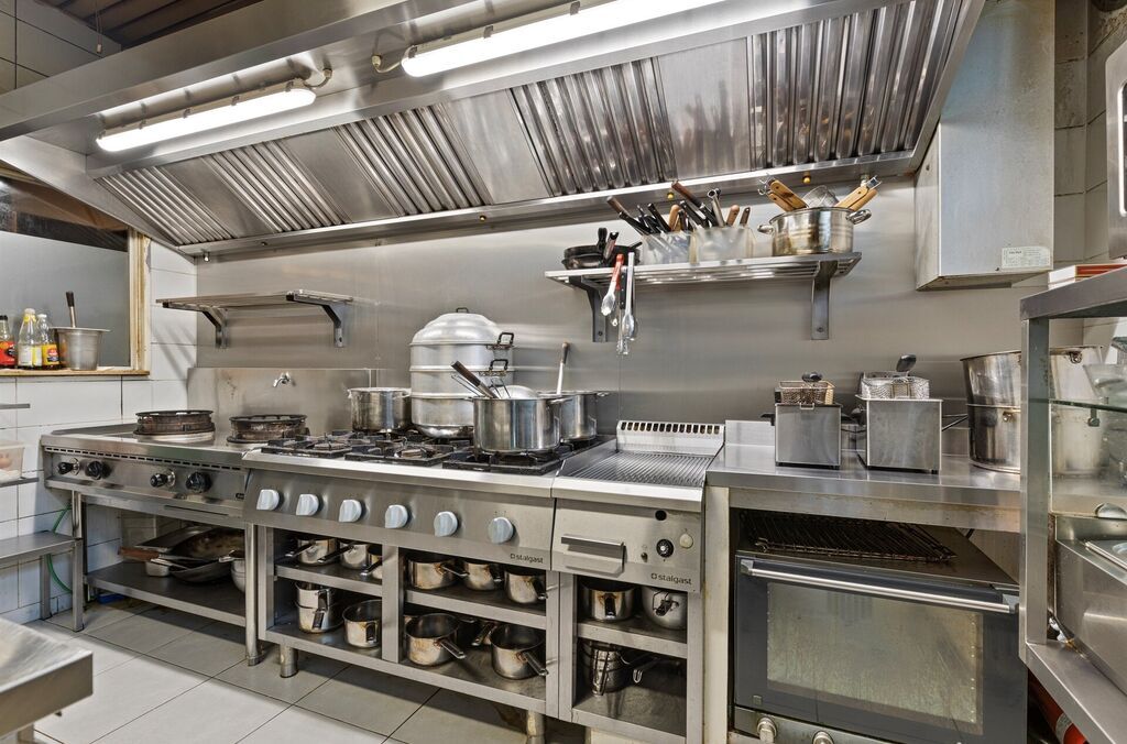 Rez-de-chaussée commercial à vendre à MERCHTEM