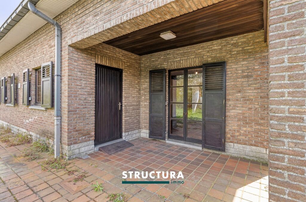 Villa te koop in BRUSSEGEM