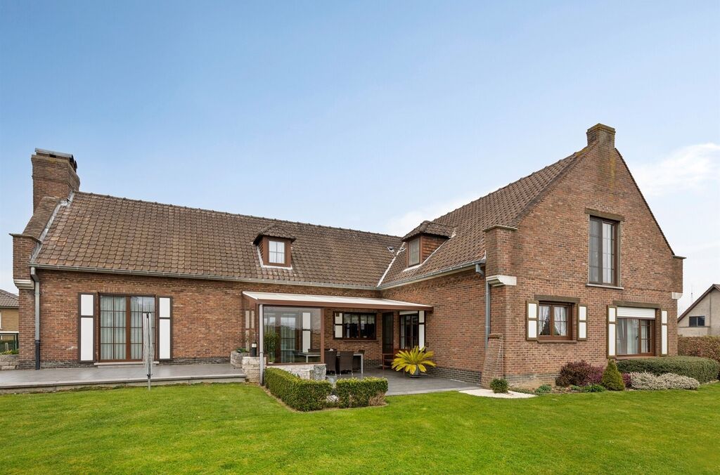 Villa te koop in MERCHTEM