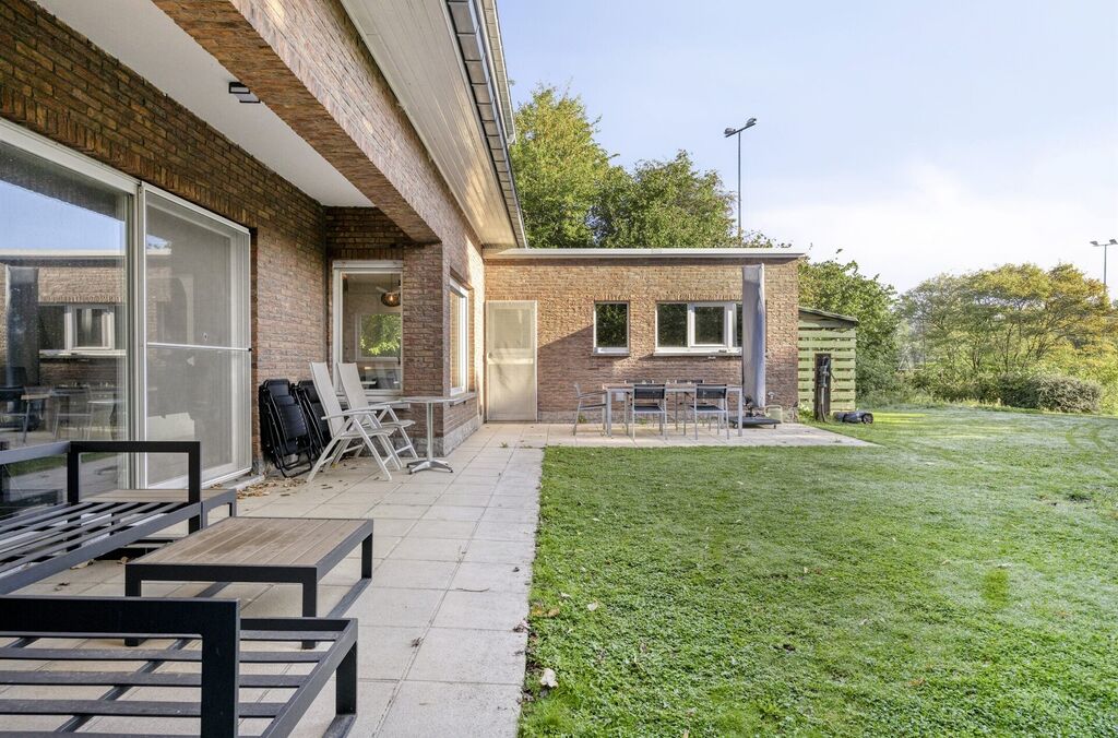 Woning te koop in STEENHUFFEL