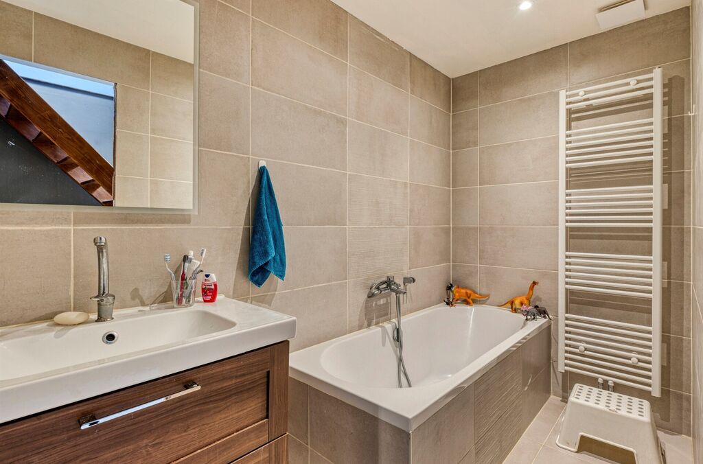 Woning te koop in OPWIJK