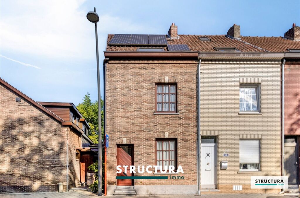 Woning te koop in SINT-PIETERS-LEEUW