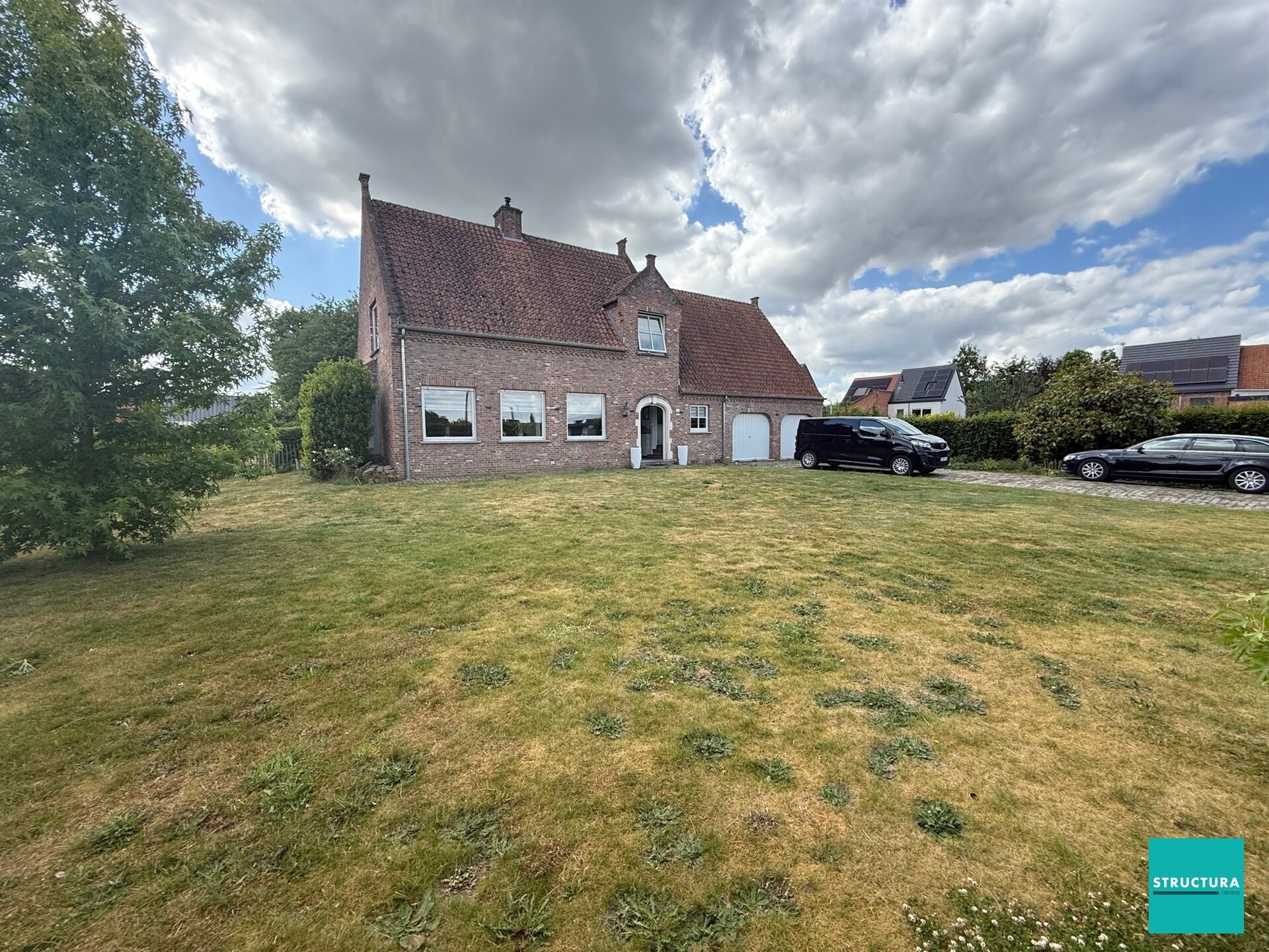 Villa à louer à DENDERBELLE