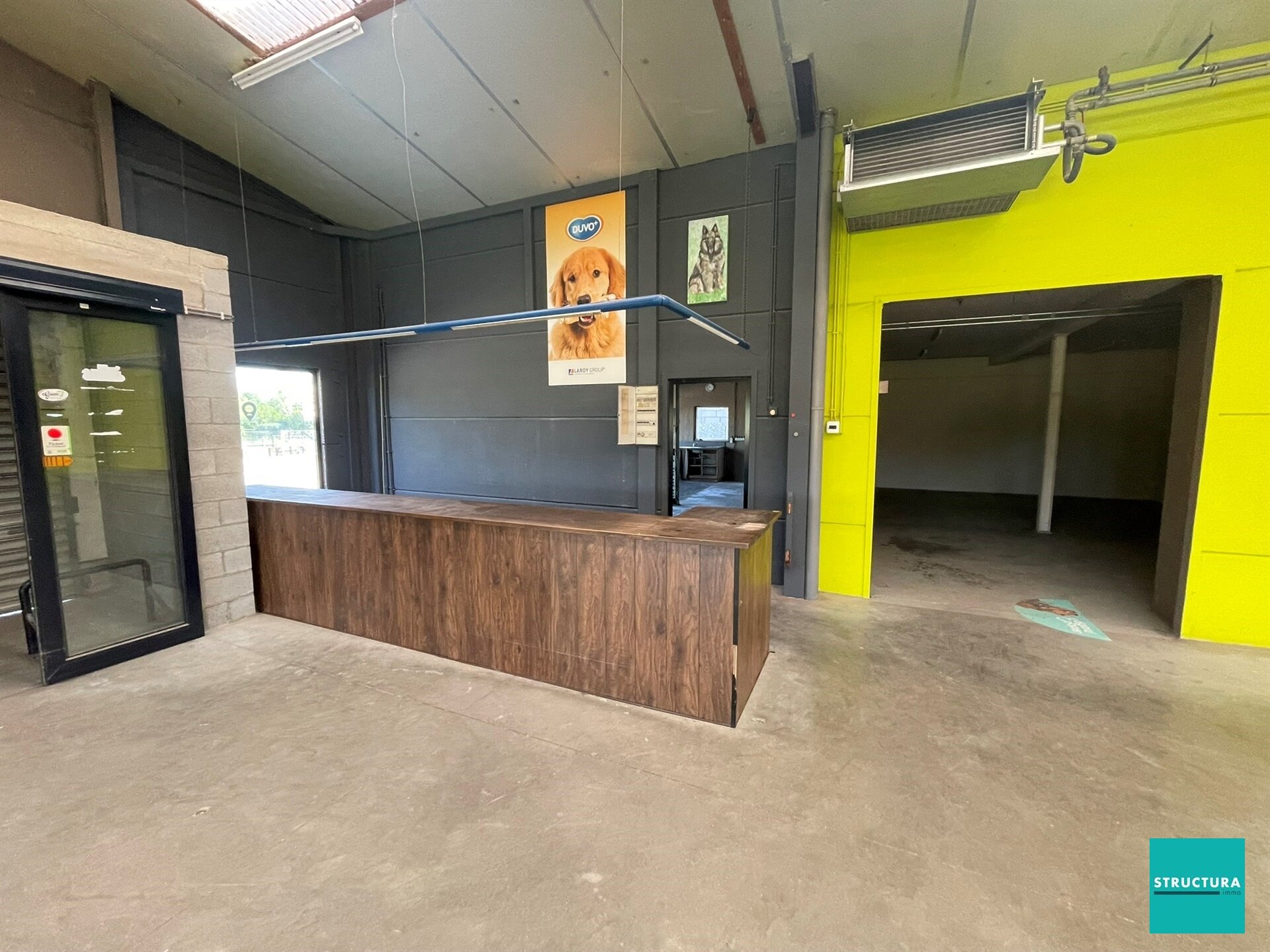 Woning met loods te koop in MERCHTEM